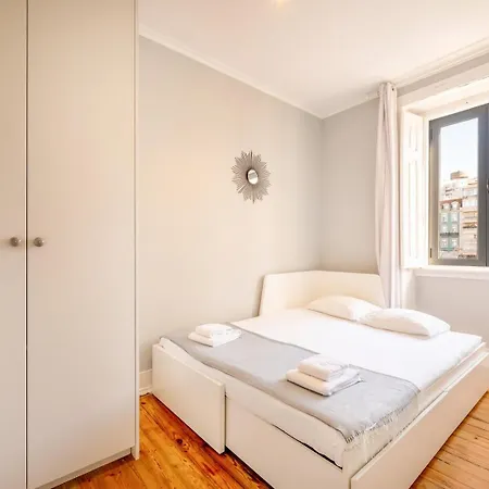 Guestready - Cardo White